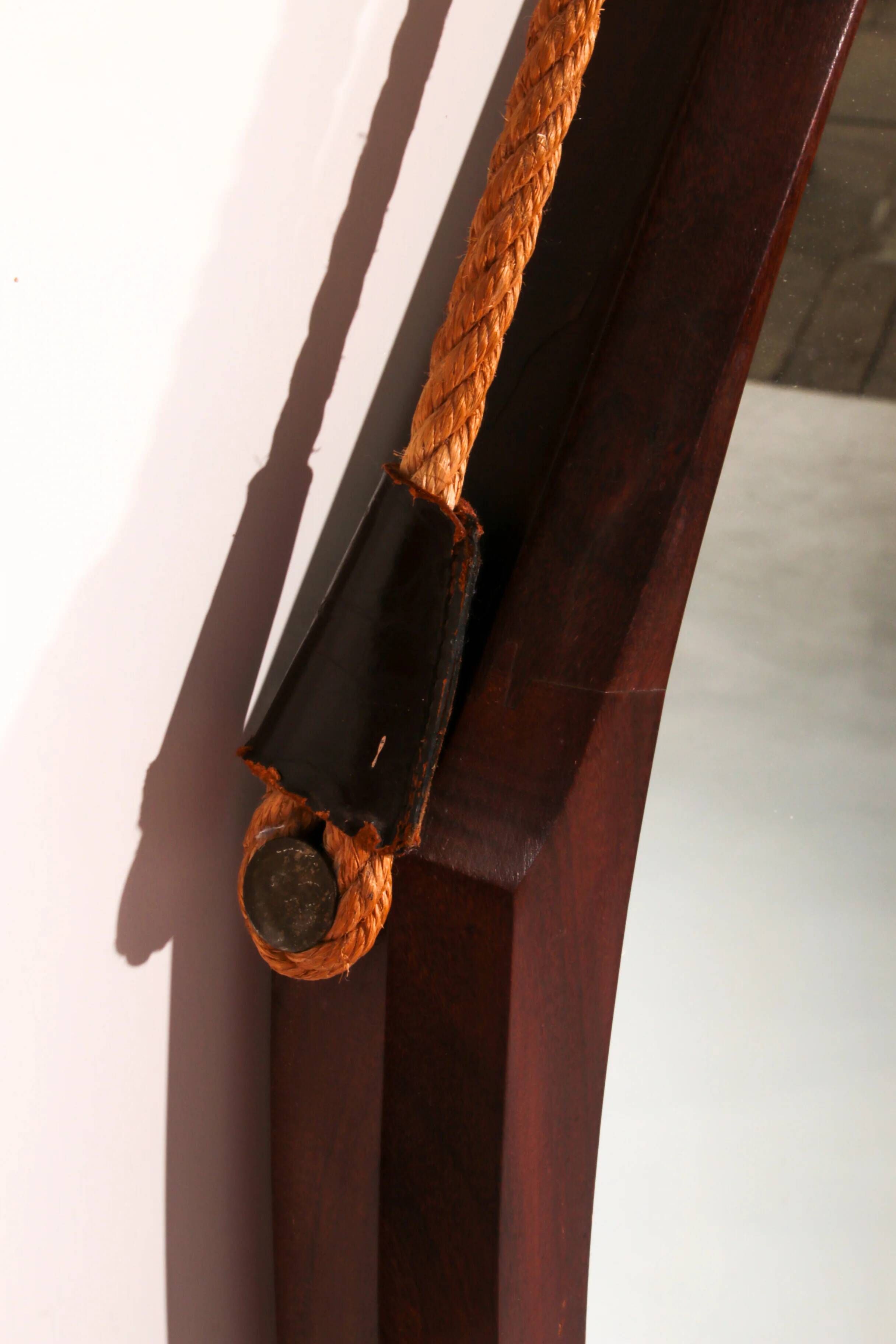Mid-century Italian oval mirror in curved teak, rope and leather, 1960s