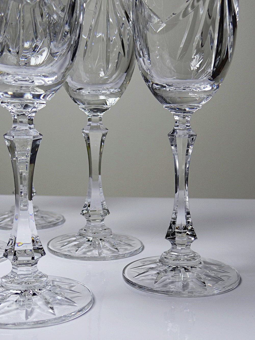 Set de 6 flûtes à champagne en cristal de Lorraine taillé main