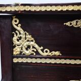 Middle Display Table in Stained Mahogany, Louis XV style, Napoleon III period – Mid-19th century
