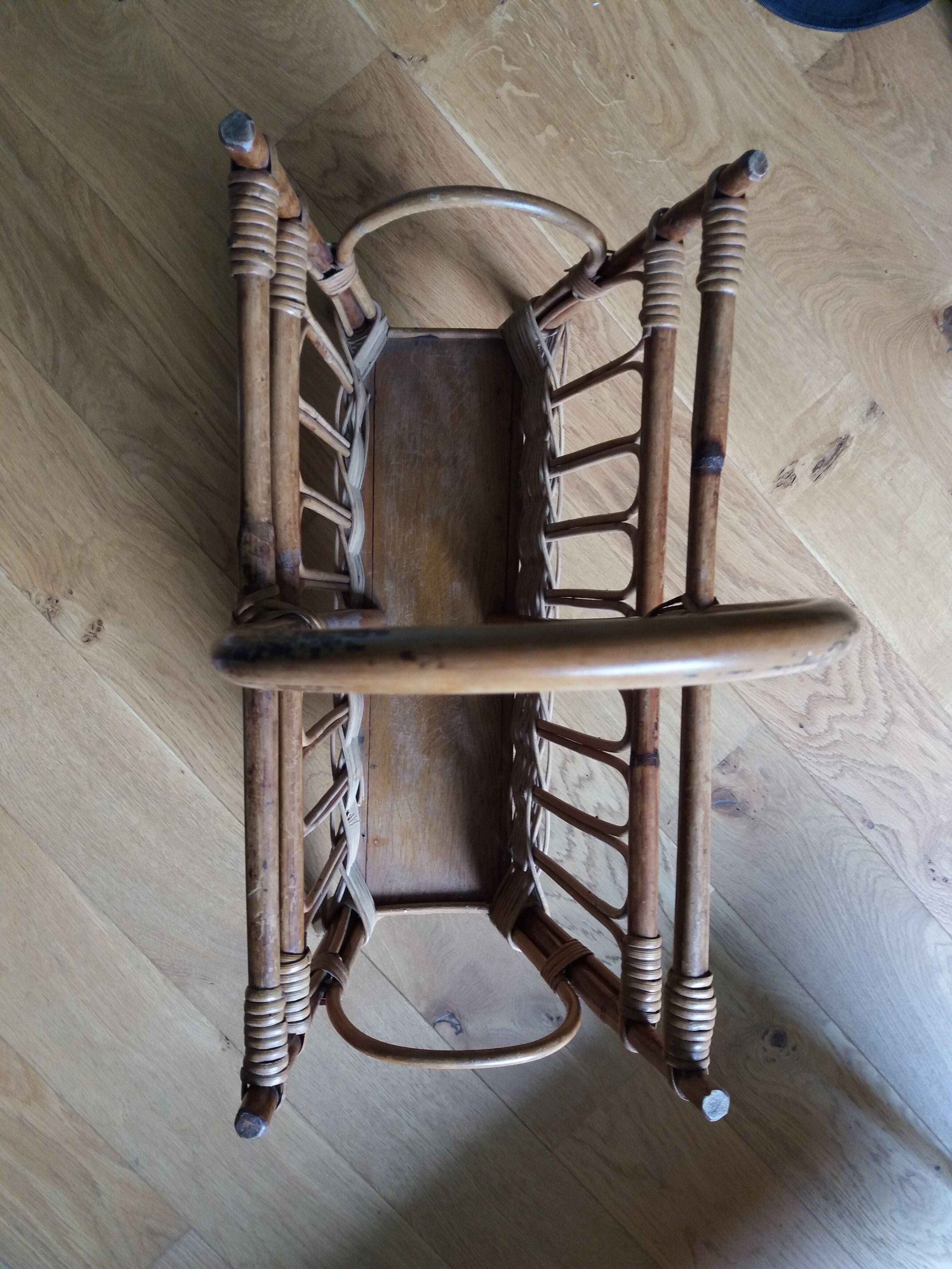 Wicker rattan magazine holders