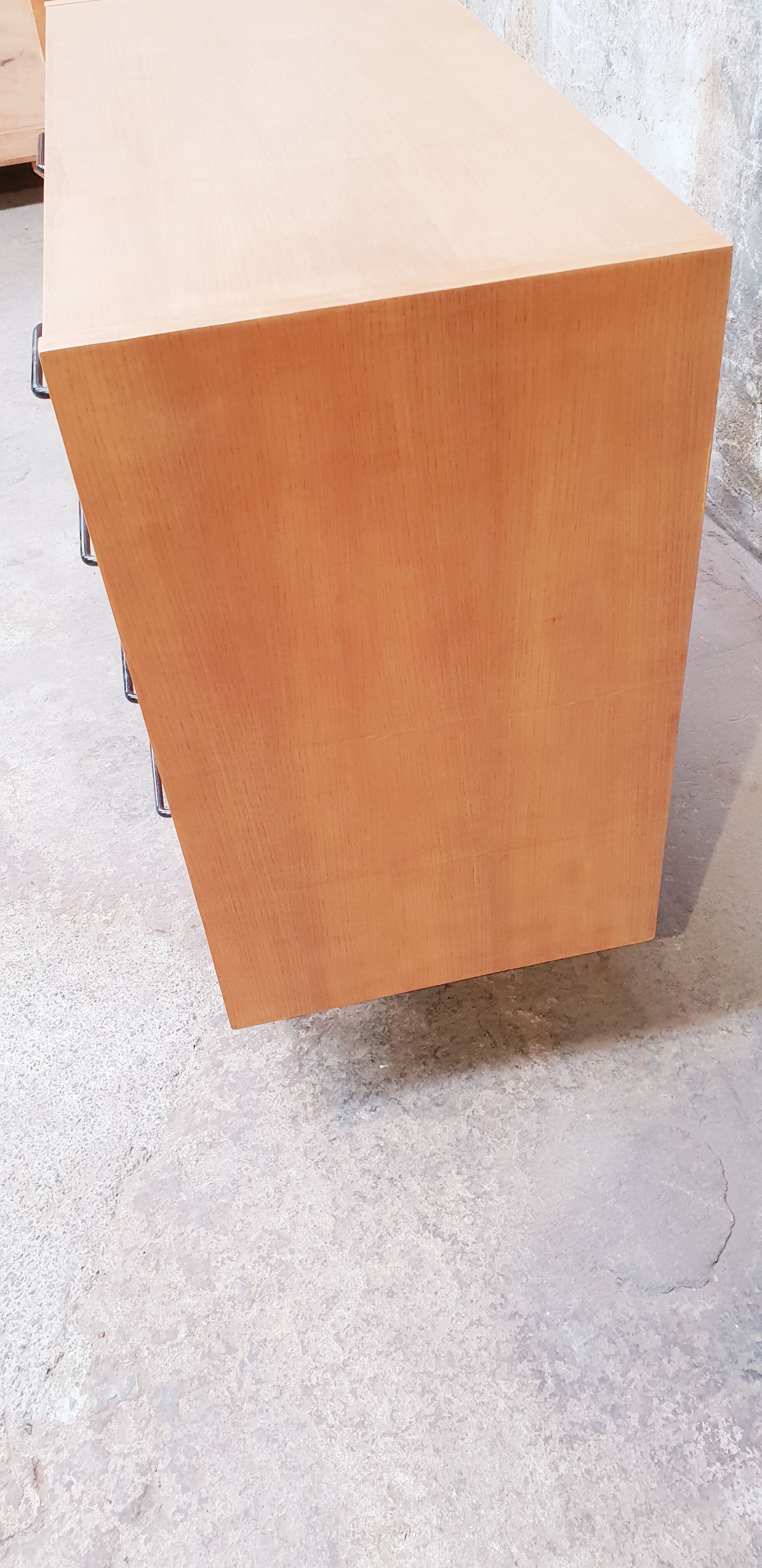 Vintage chest of drawers