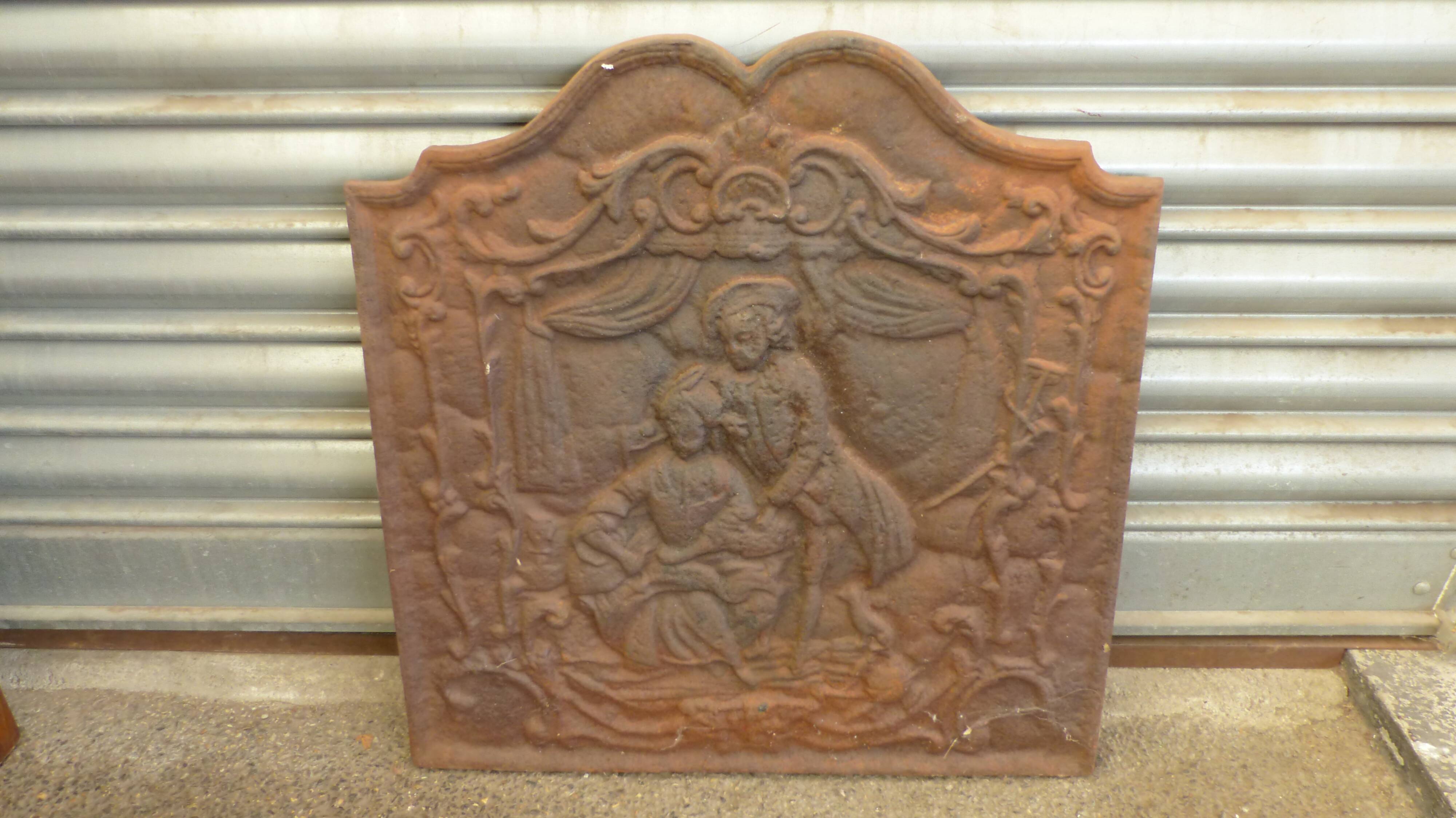 Cast iron fireplace plate