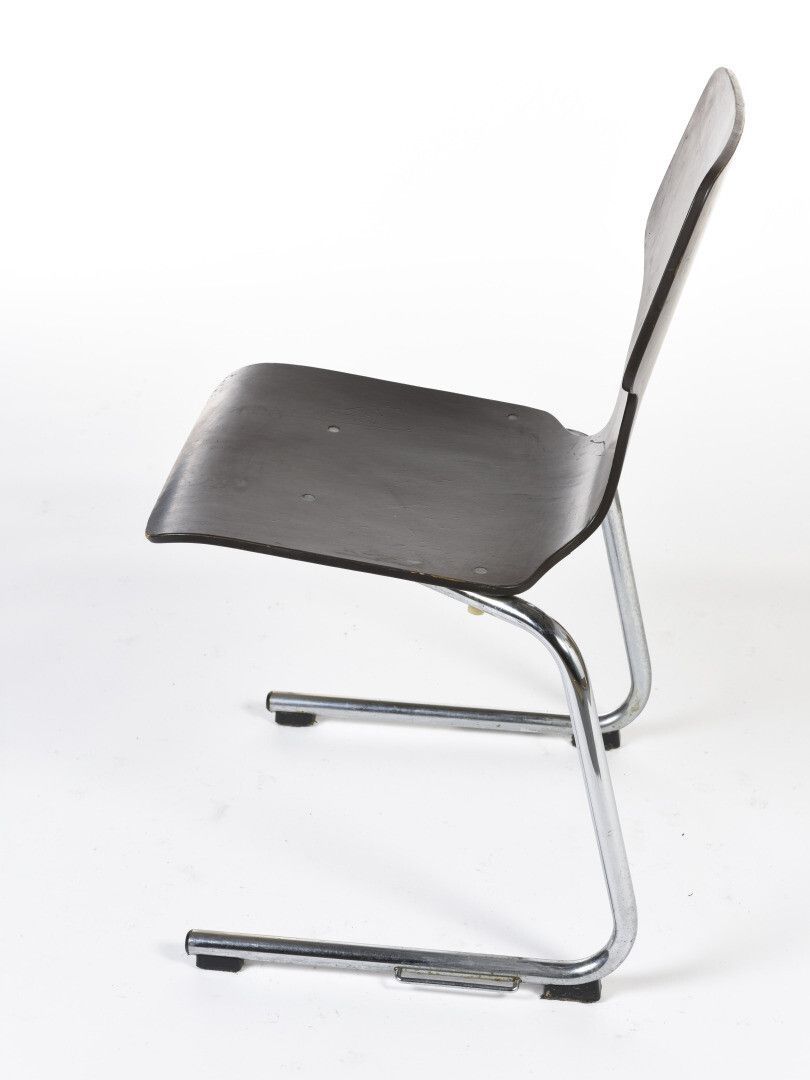 Serie of 6 vintage stackable chairs Pagholz