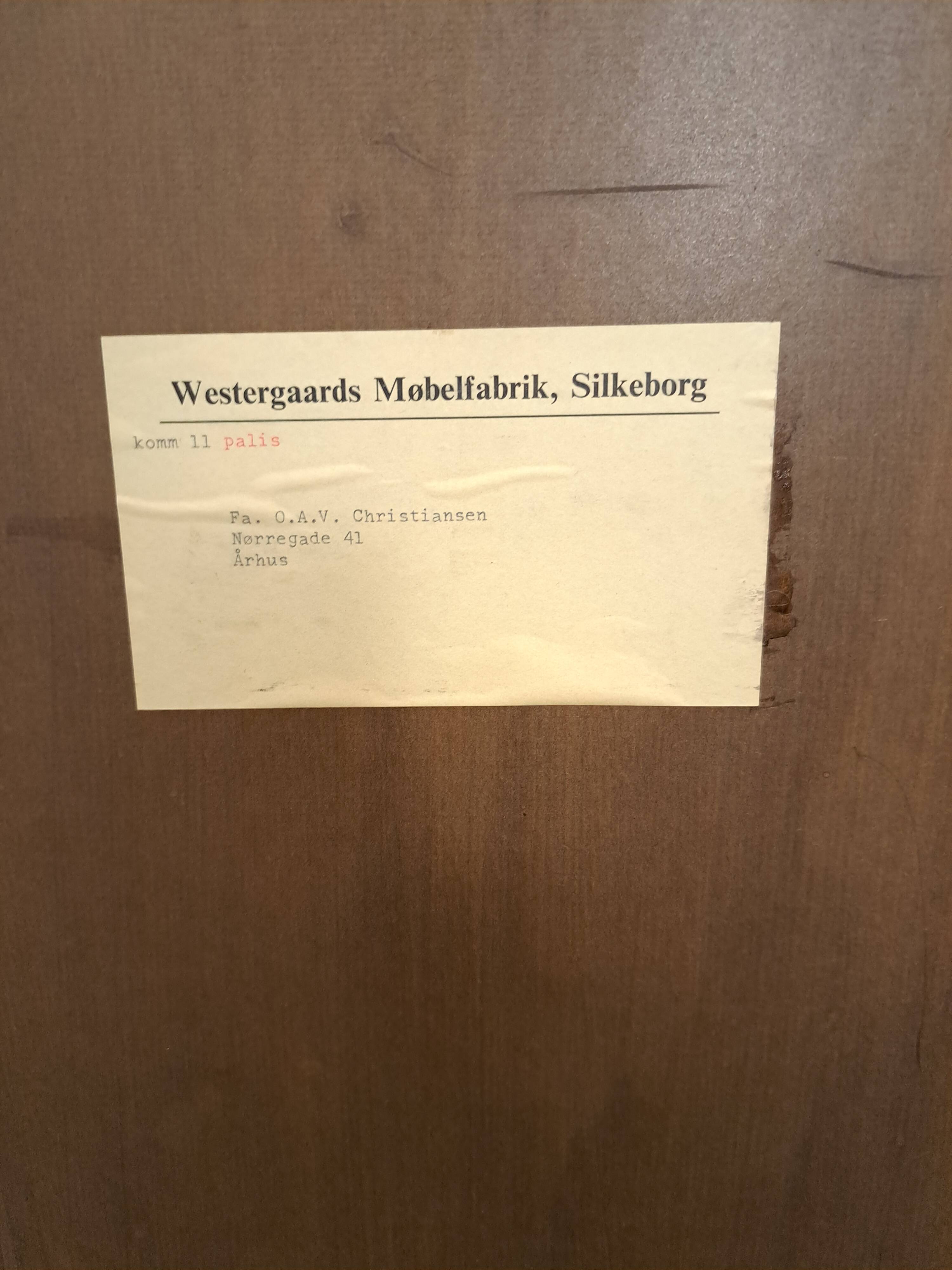 Mid-Century Deens Westergaards, Silkeborg palissander ladekast 6 lades