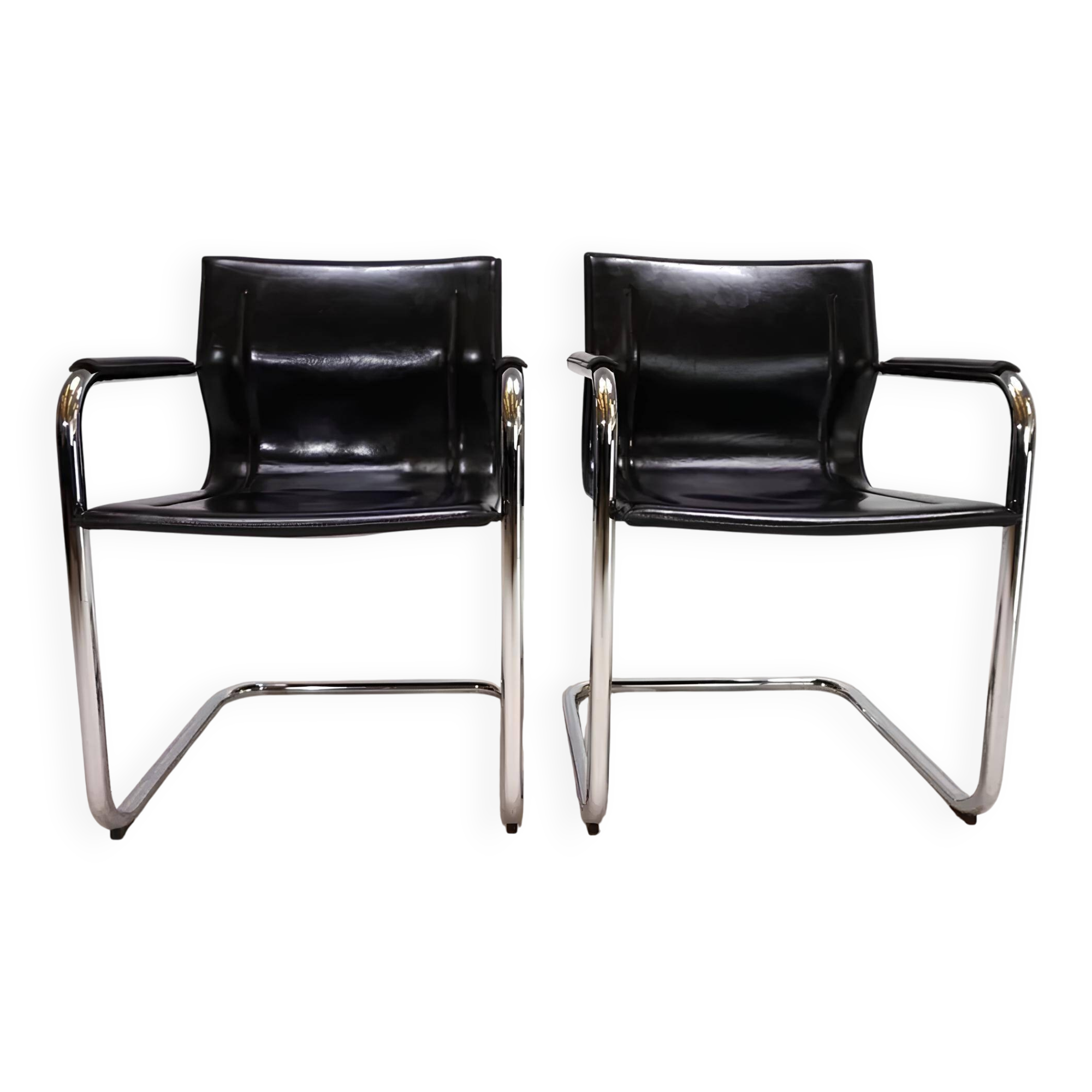 Matteo grassi mg15 cantilever armchairs - black leather