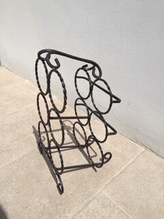 6 wrought iron bottle holder