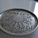 Adjustable vintage rest or trivia