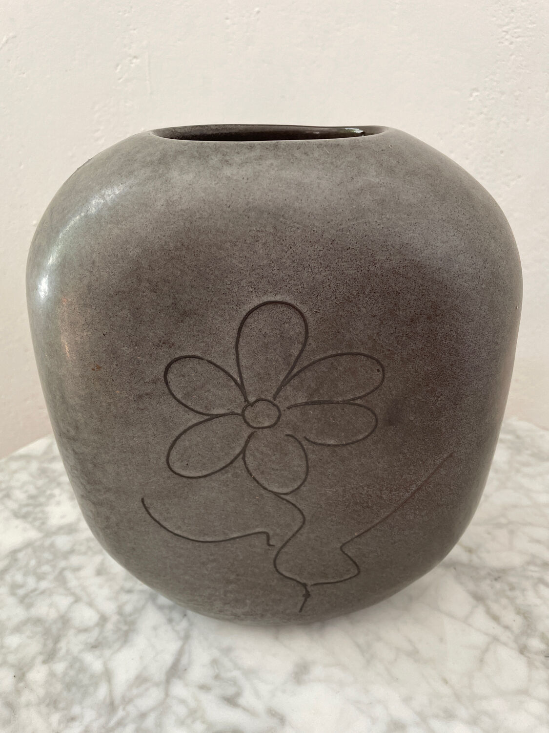 Vintage ceramic vase Max Idlas 1960