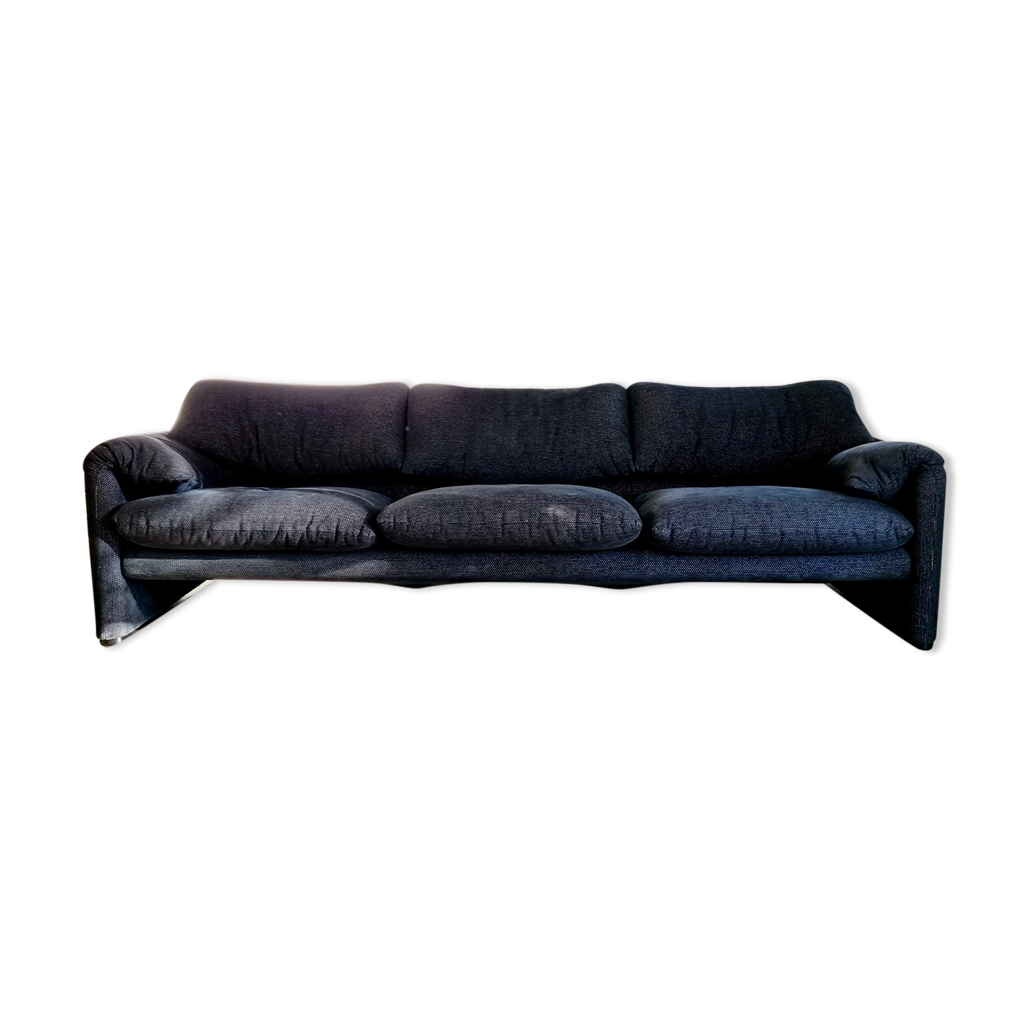 Maralunga 3 seater sofa by Vico Magistretti for Cassina