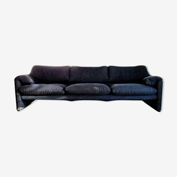 Maralunga 3 seater sofa by Vico Magistretti for Cassina