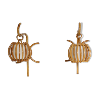 Paire d'appliques en rotin