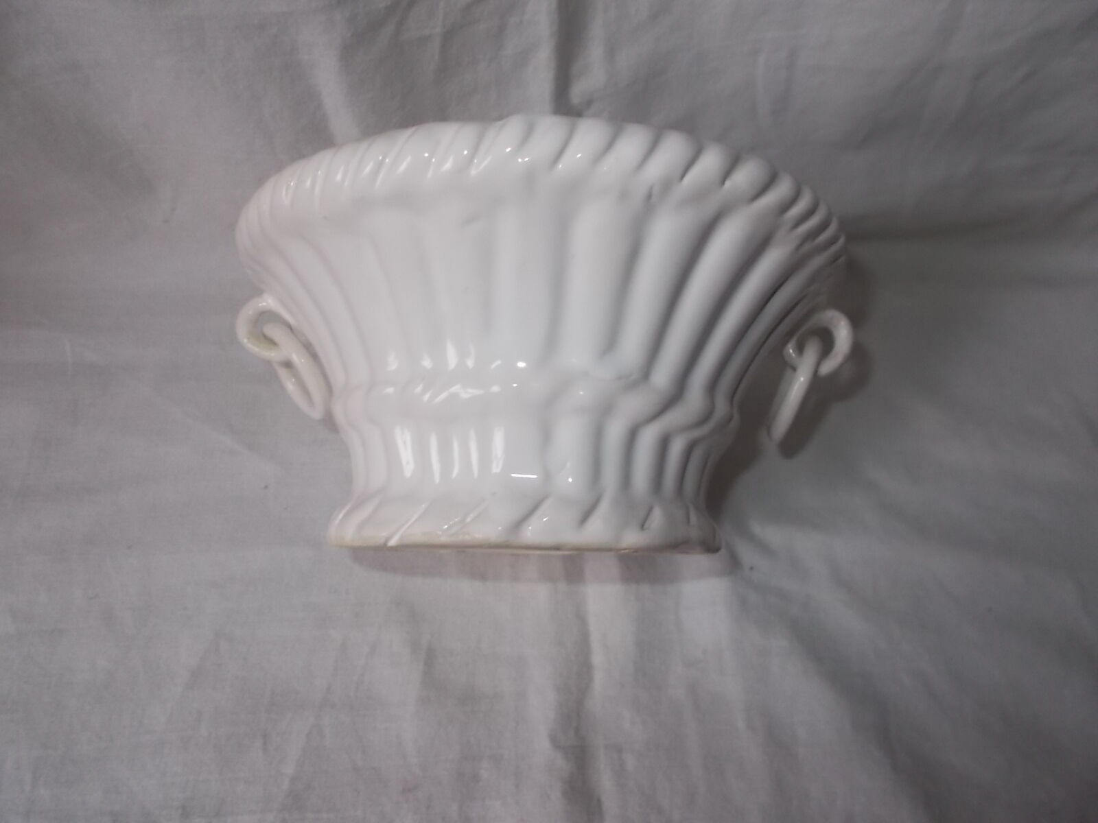 White earthenware basket
