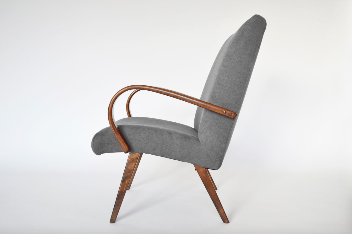 Pair of armchairs 53 by Jaroslav Smídek for TON, years 1960