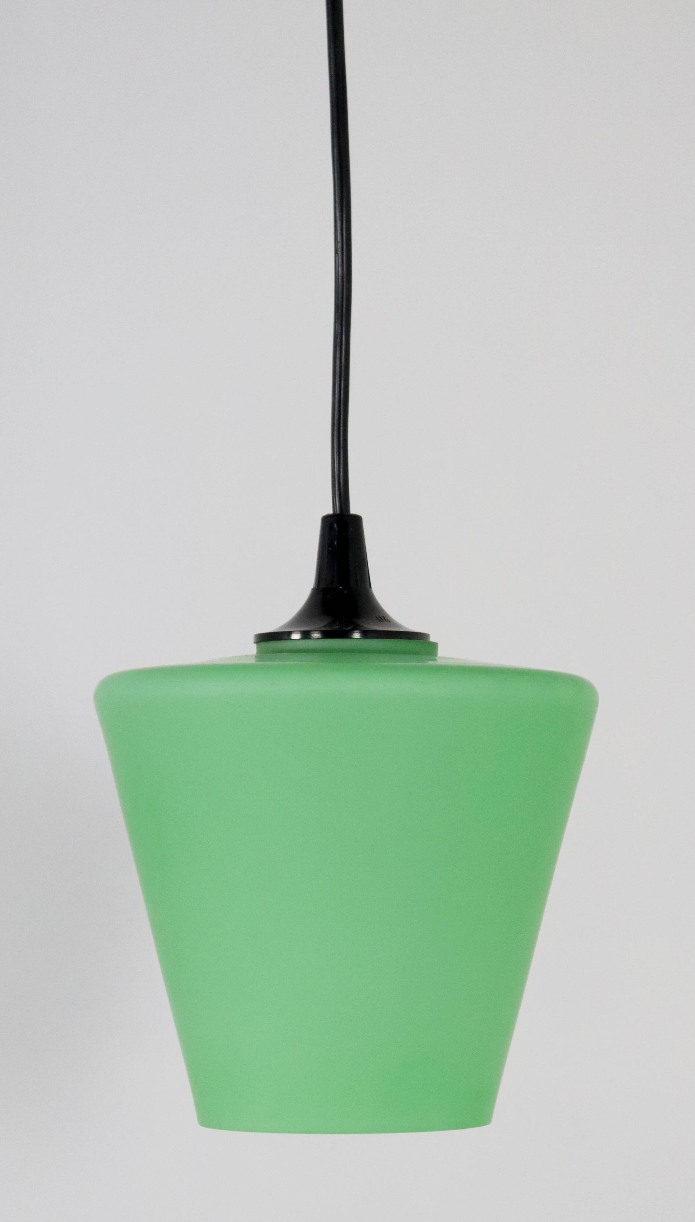 Lampe suspendue en verre vert