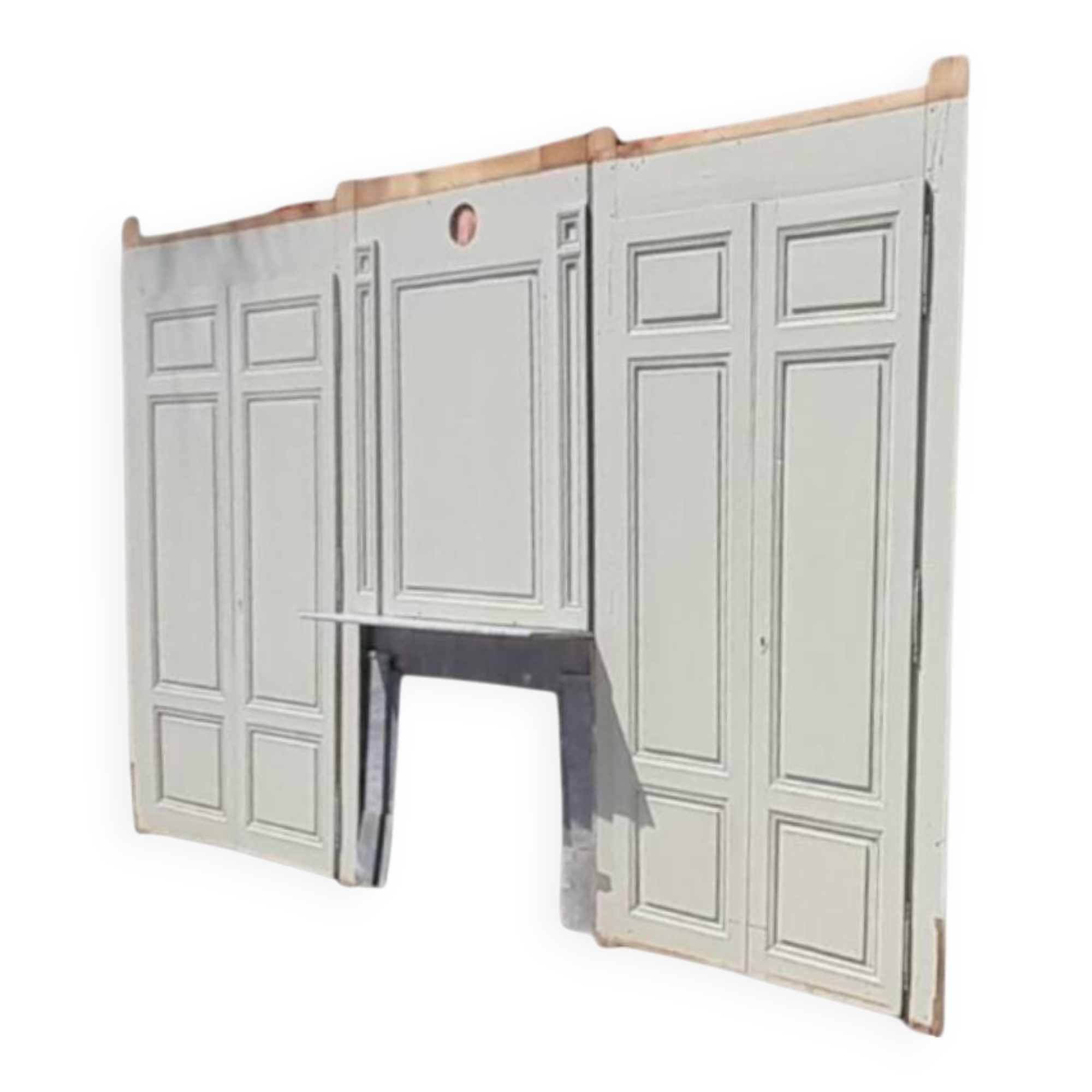 Pair of double fronted cupboard doors H252xL4m