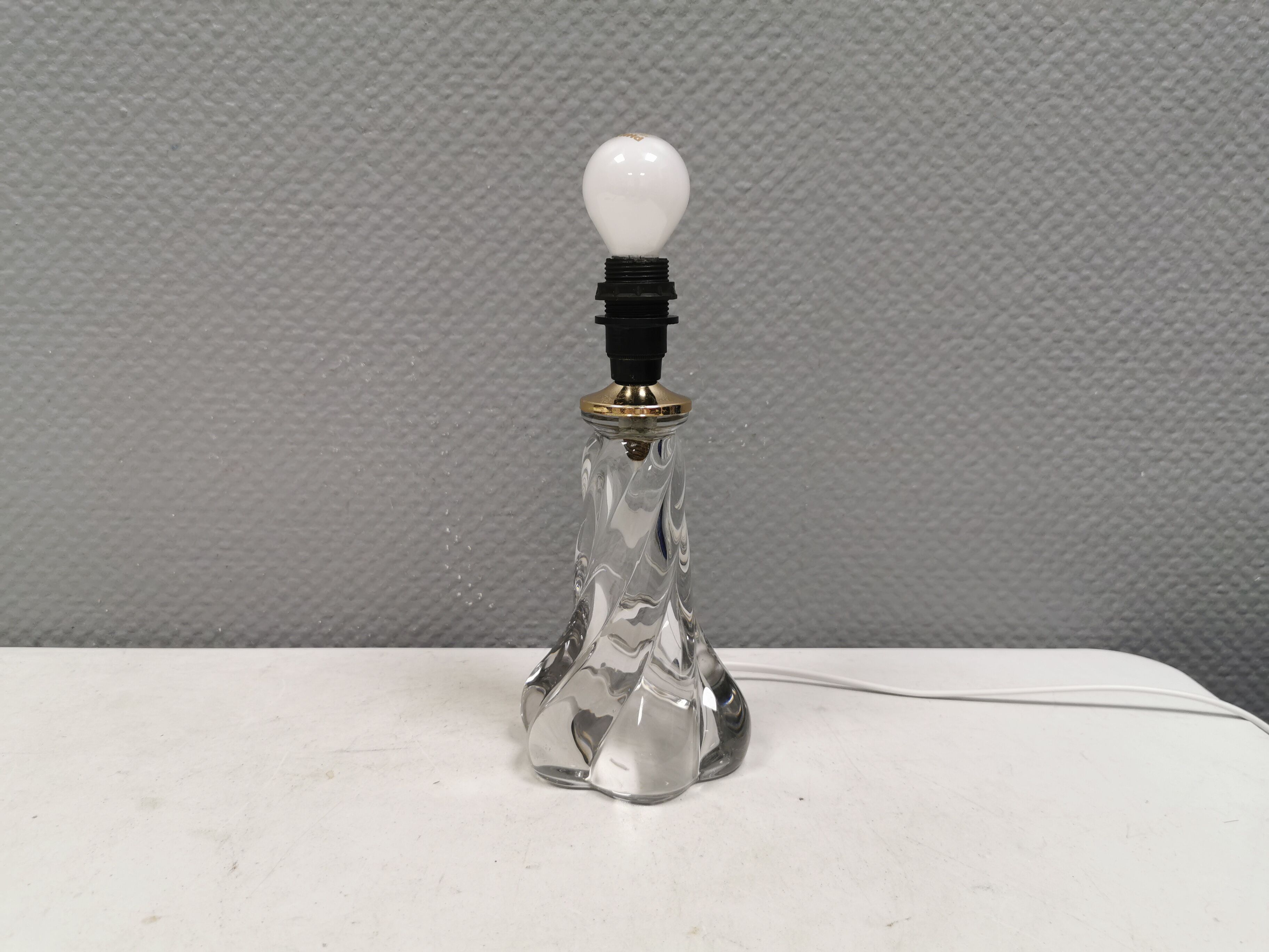 Crystal table lamp from Vannes-le-Châtel, France, 1960s.