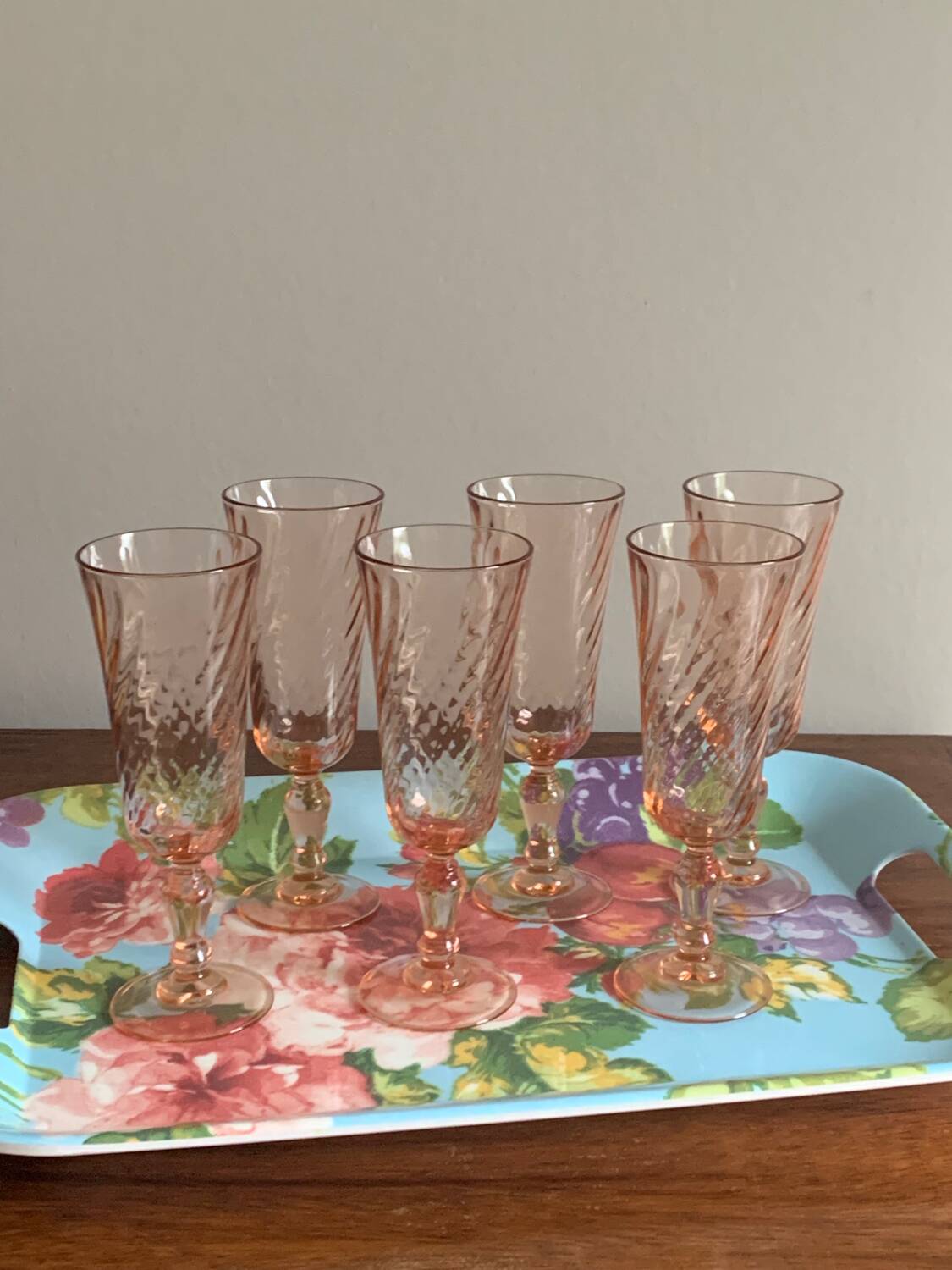 Rosaline champagne flutes
