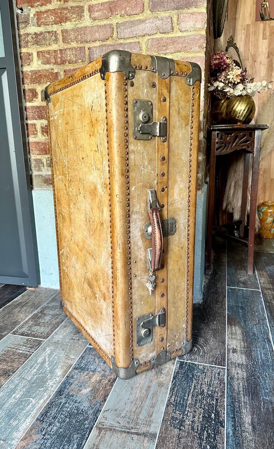 Antique cabin trunk in vellum