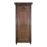 Carved bonnetière from the Pays de Bray from the 19th century.