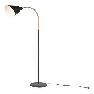 Édition 2020 du lampadaire « AJ7 » des années 1950 par Arne Jacobsen pour & Tradition, Danemark