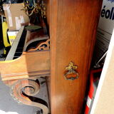 Piano brand E-Mussard Paris