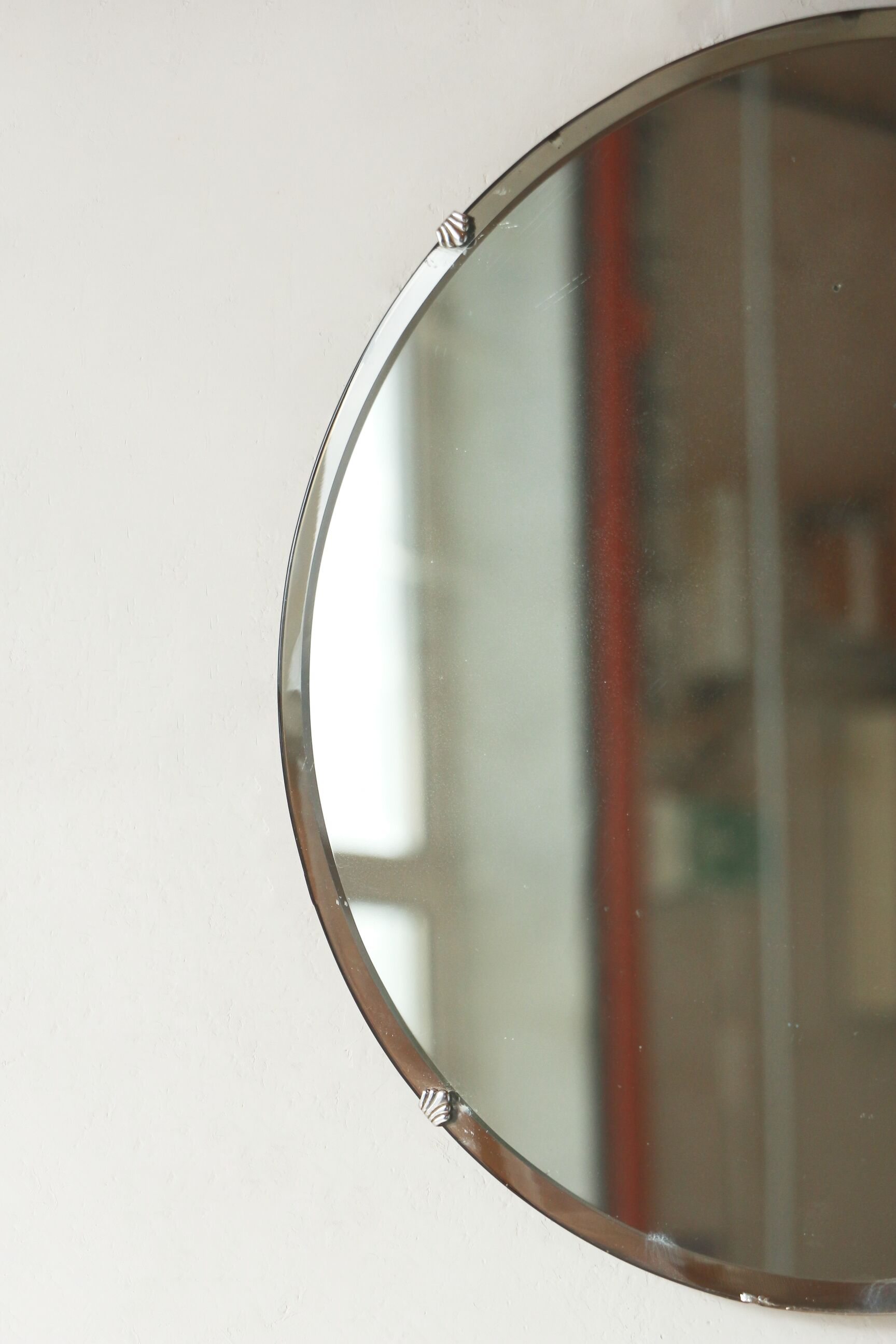 Round Beveled Mirror - 3.3