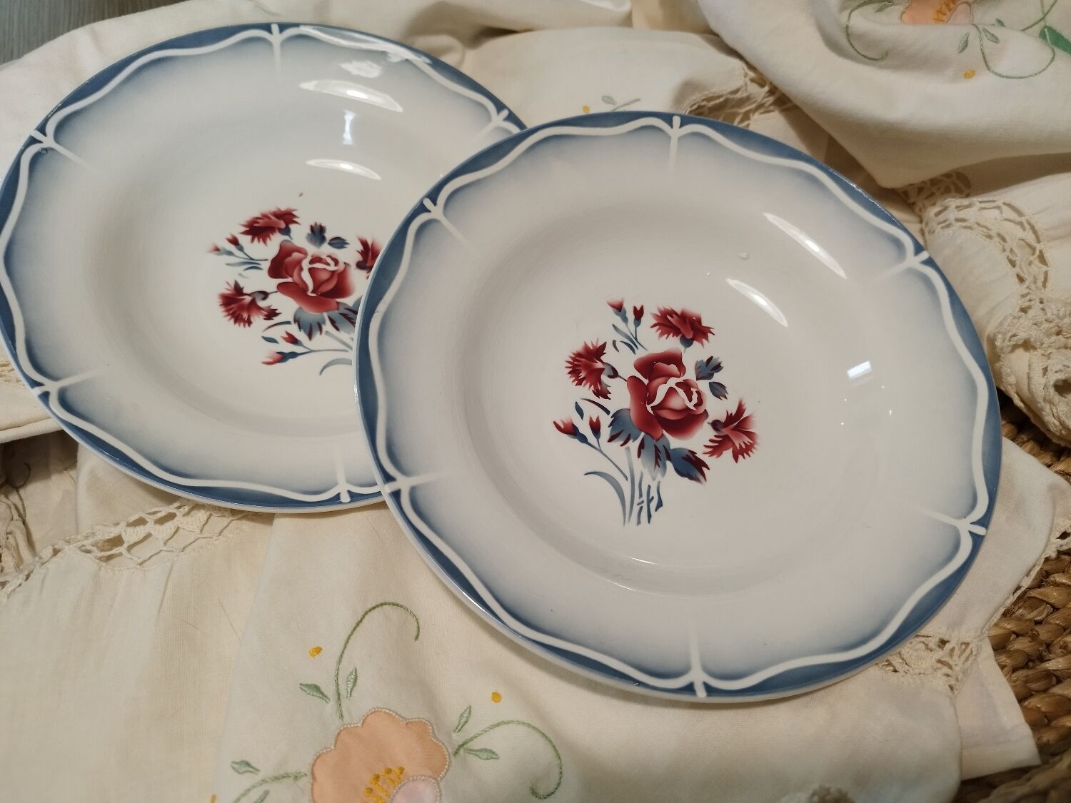 Due soup plates Nina Rosa Digoin Sarreguemines