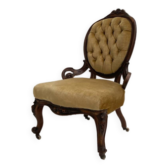 Chaise de style baroque