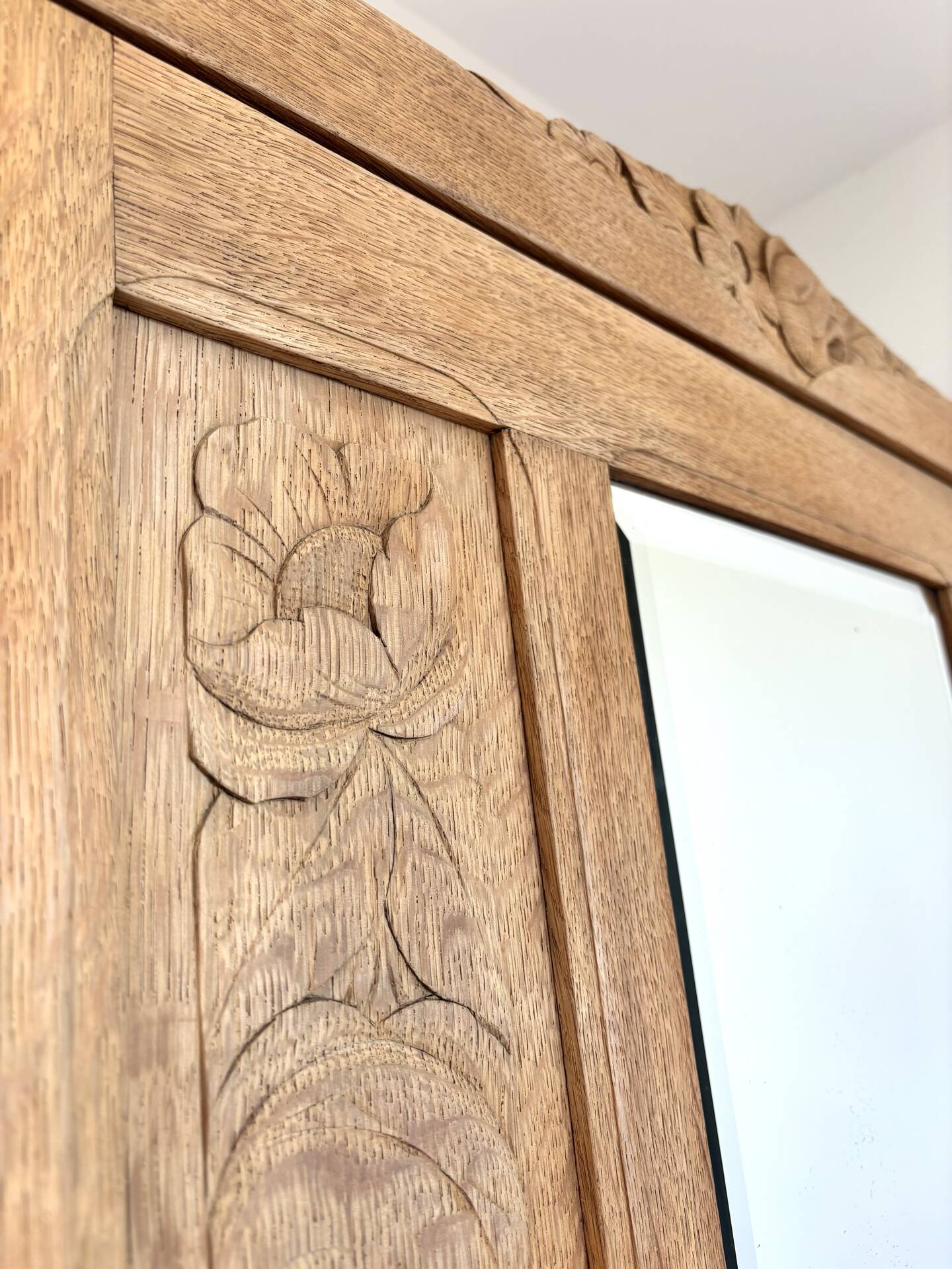 Art Deco oak wood bonnetière wardrobe, renovated.