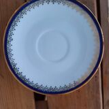 Coffee pot, sugar pot, 1 cup and saucer.