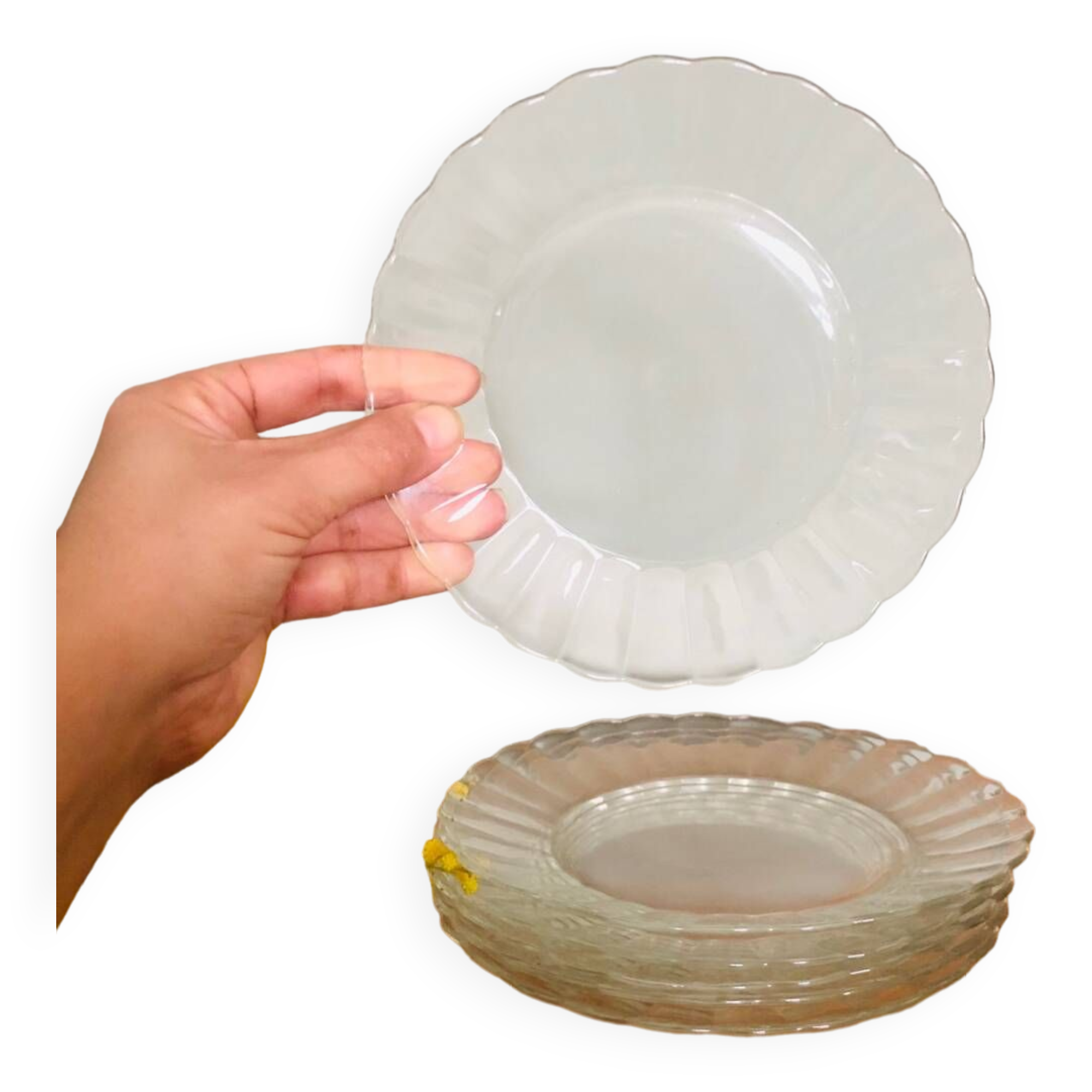 Duralex dessert plates in the shape of a daisy flower, transparent glass