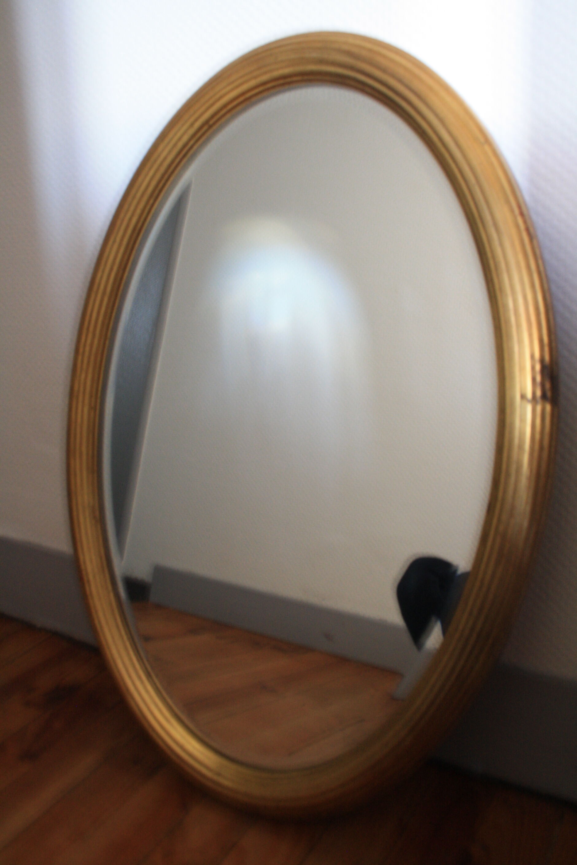 Oval mirror bevelled wood gold 80 x 55 cm