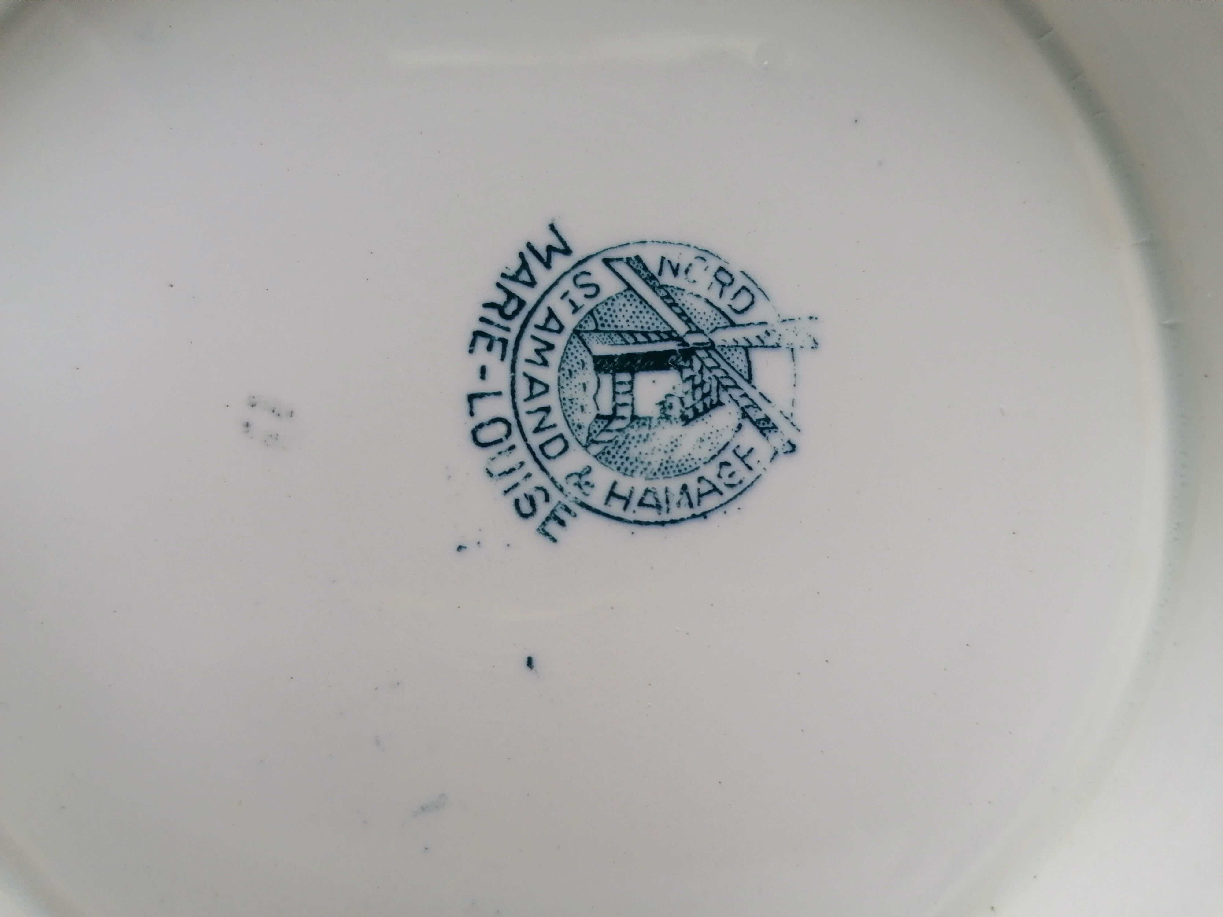 Cake dish on foot shower iron earth mill wolves Marie-Louise