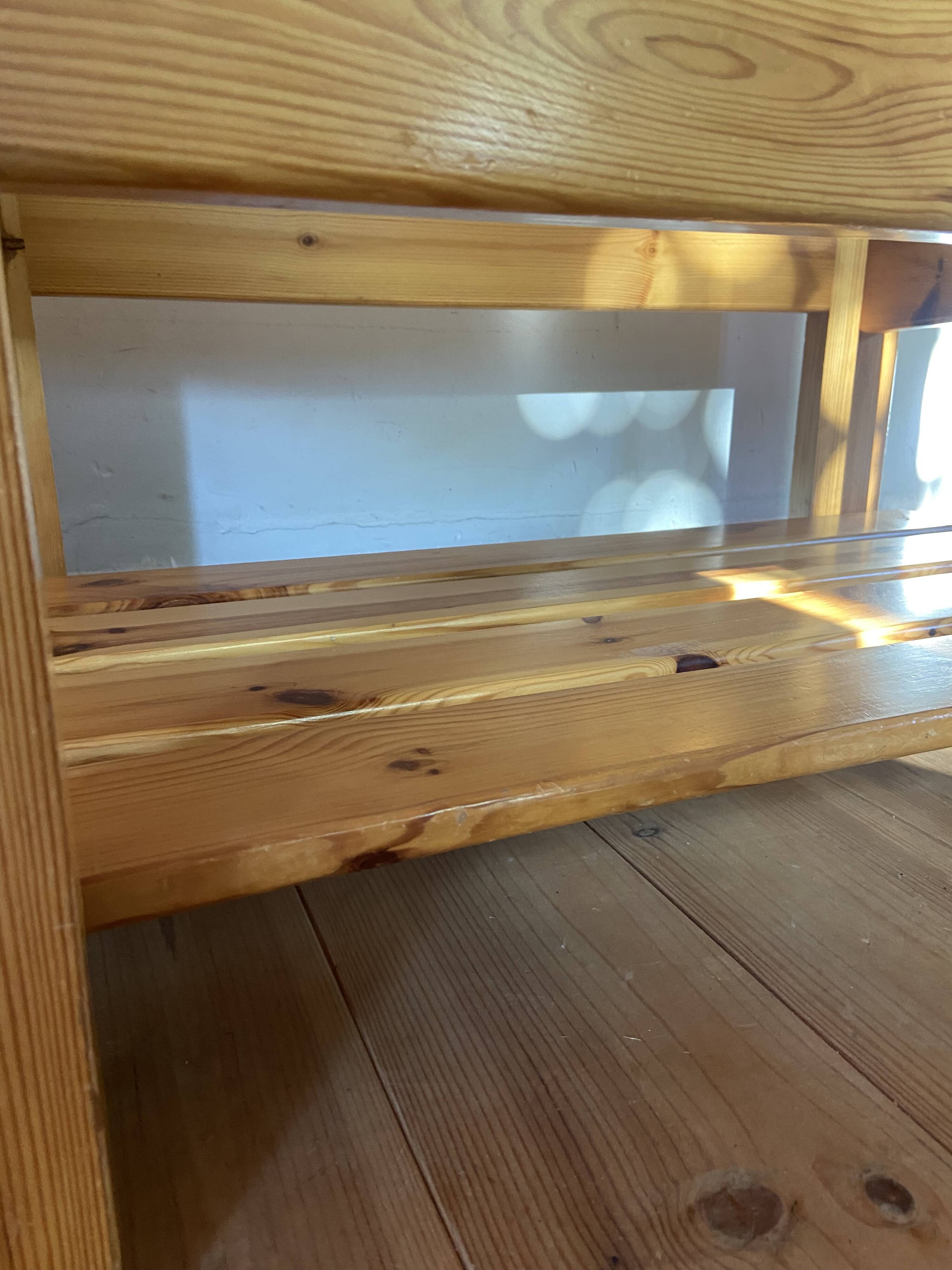 Vintage coffee table in pine and smoked glass