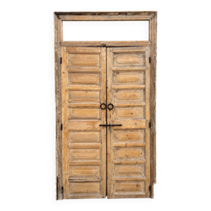 Paire de portes anciennes