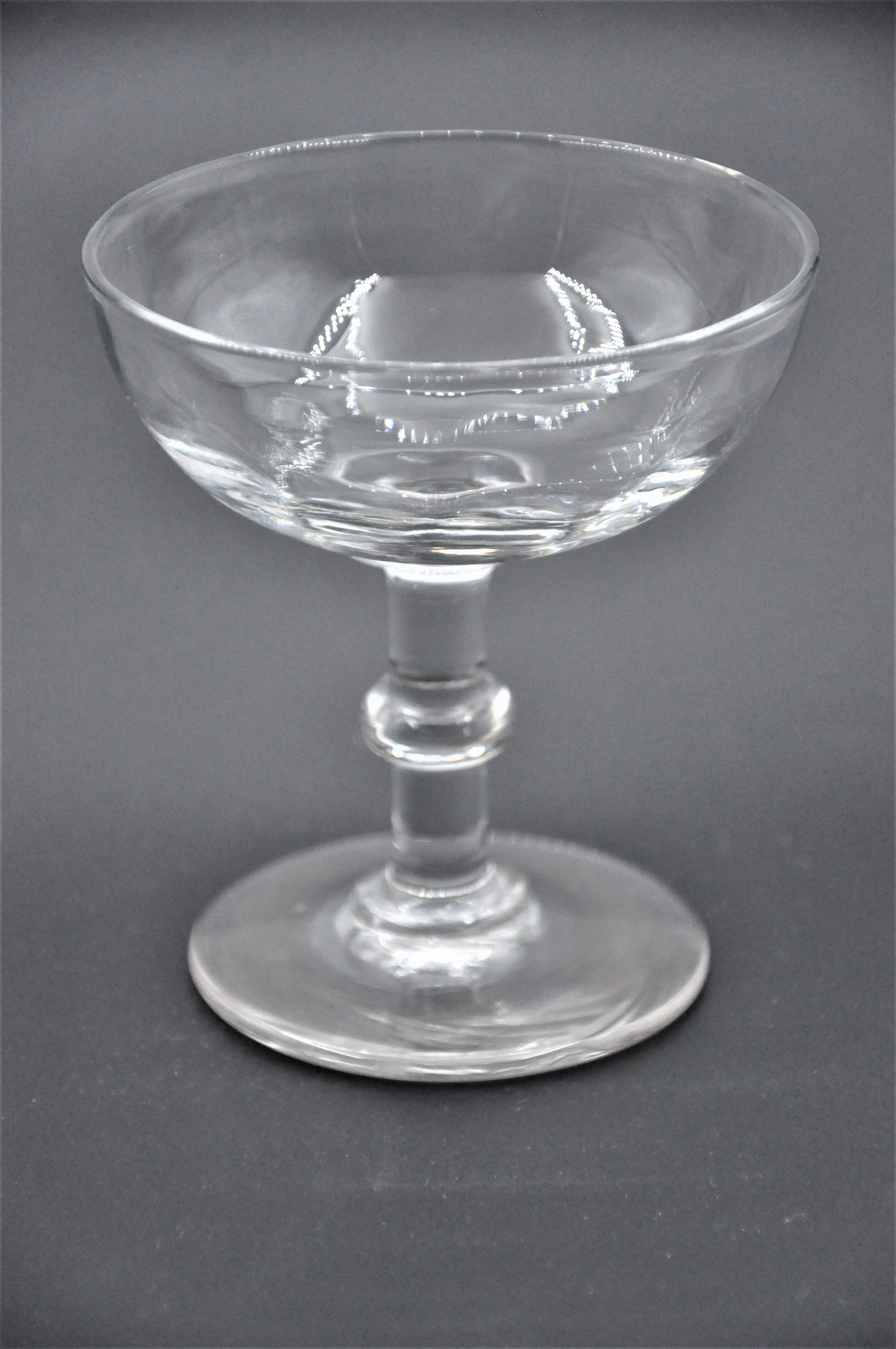 Old service of 6 champagne glasses - crystal or glass - tableware