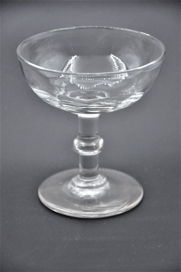 Anciens service de 6 coupes à champagne - cristal ou verre - art de la table