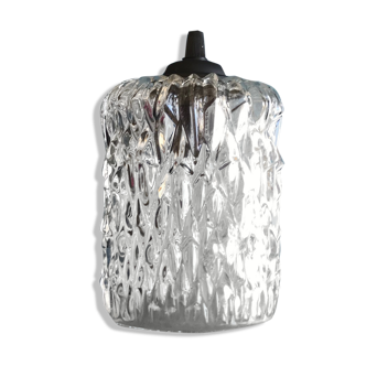 Molded glass suspension