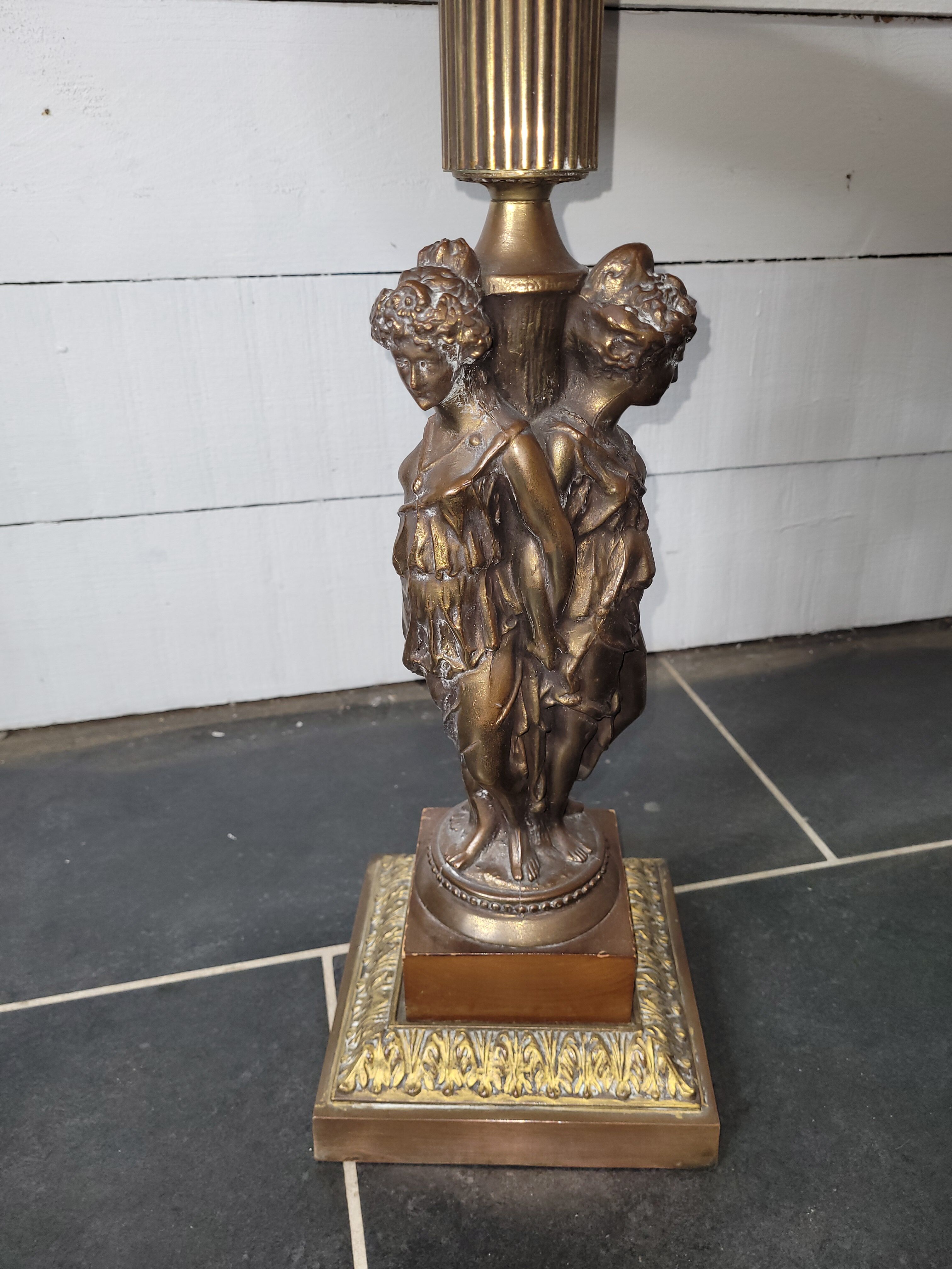 Table d'appoint style empire en bronze