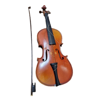 Violin copy of A.Stradivarius with harchet