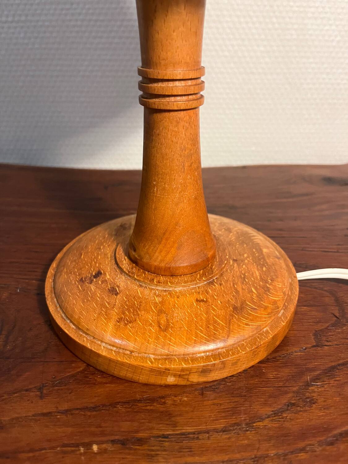 Small wooden table lamp from the 60s