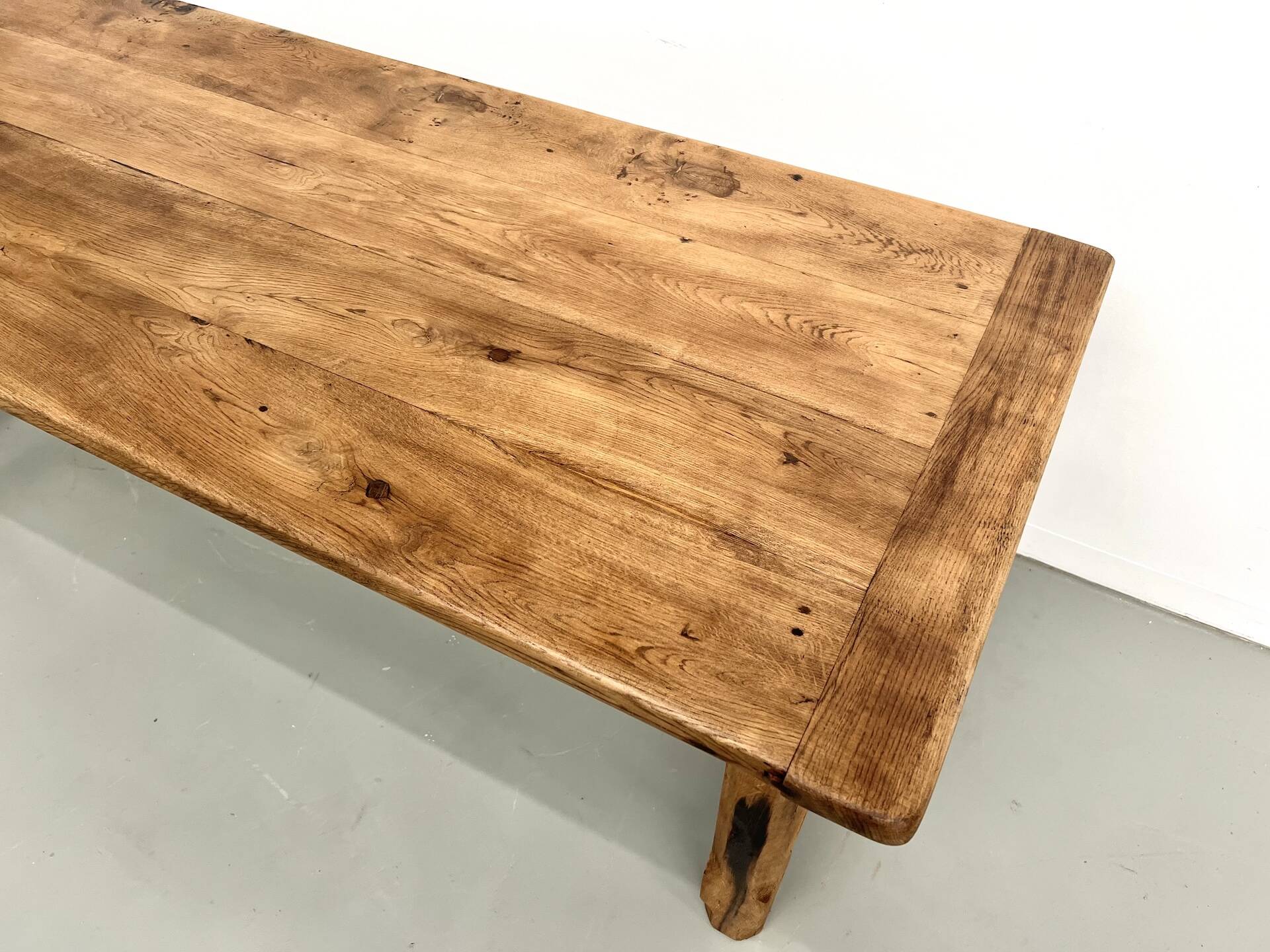 Table de ferme XIXe siècle en chêne et noyer