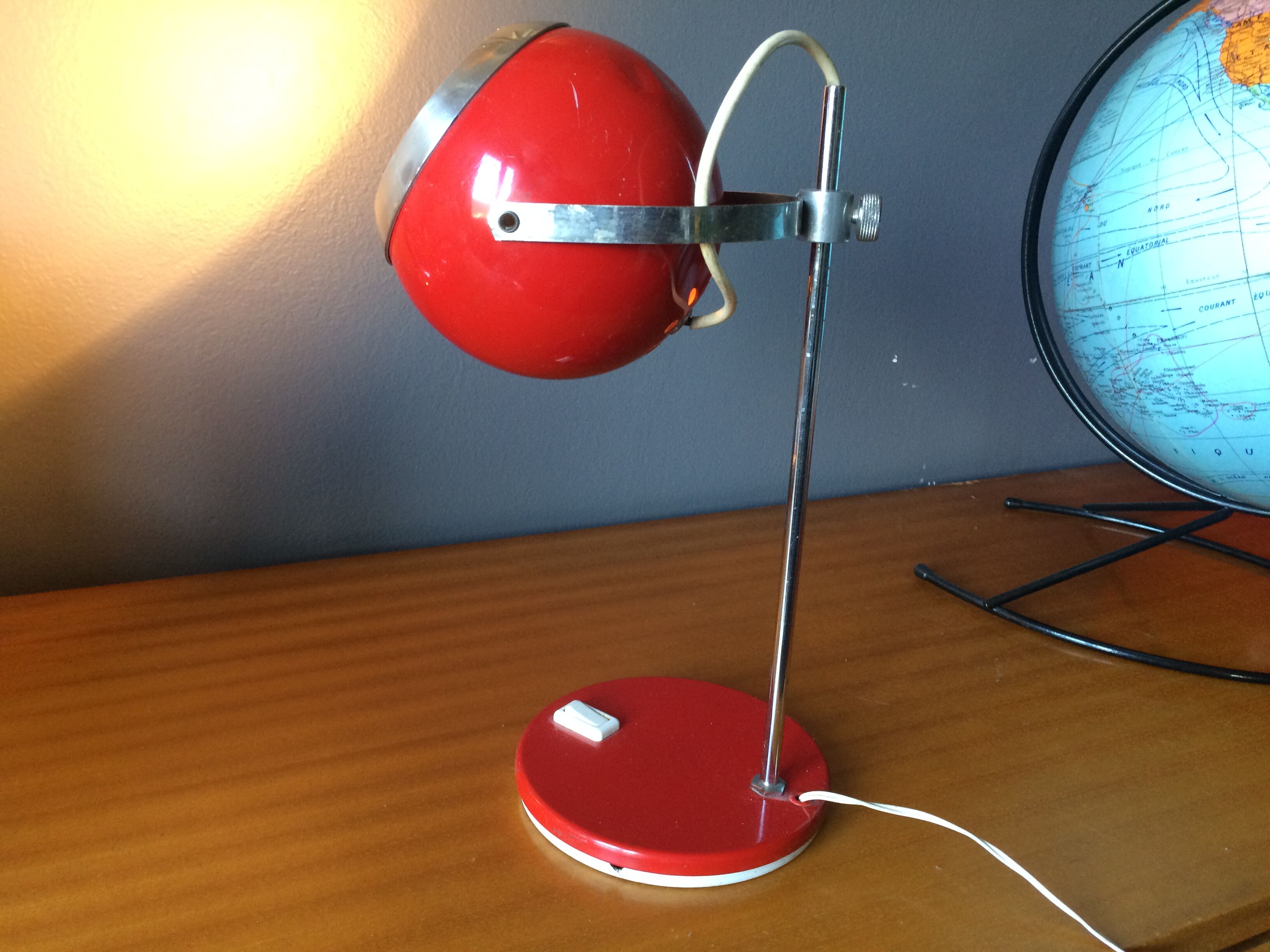 Eyeball style pose lamp pPierre Disderot - 70s