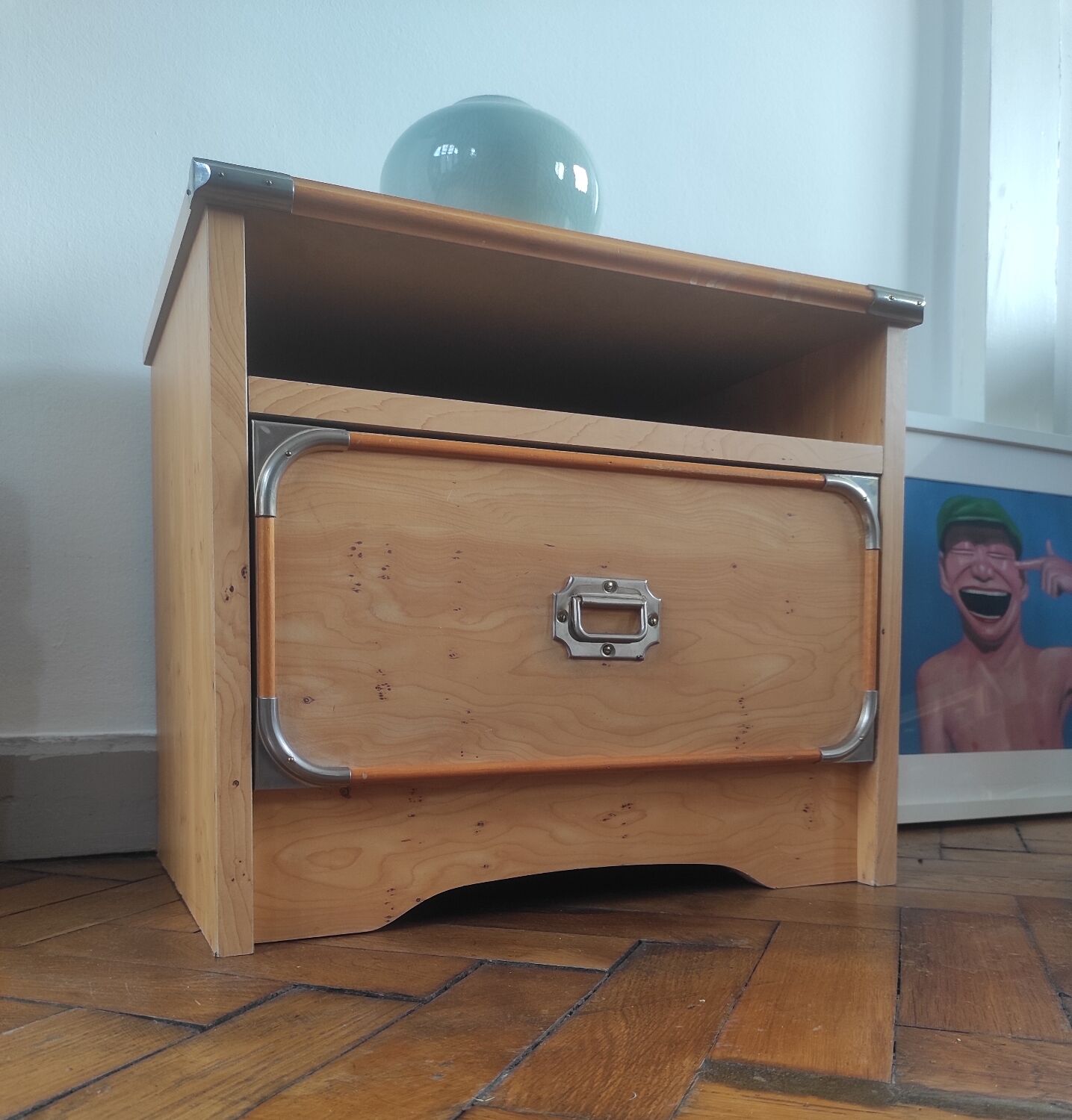 Table de chevet vintage SIMAT style indus / bateau
