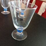 Set of 8 Luminarc wine glasses