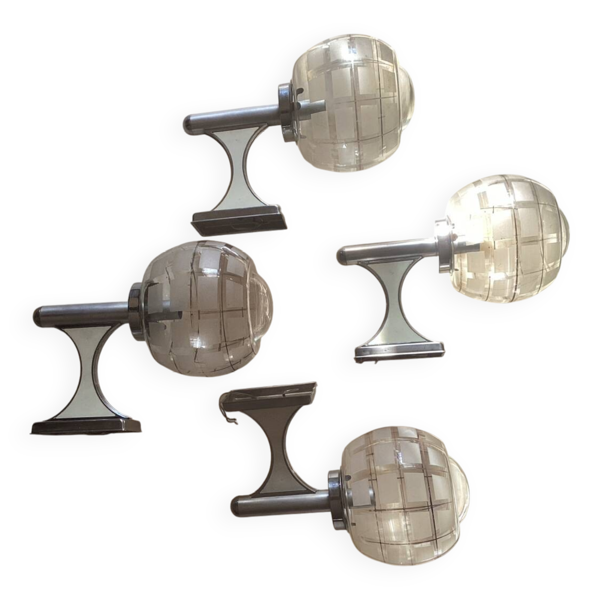Sciolari wall lights