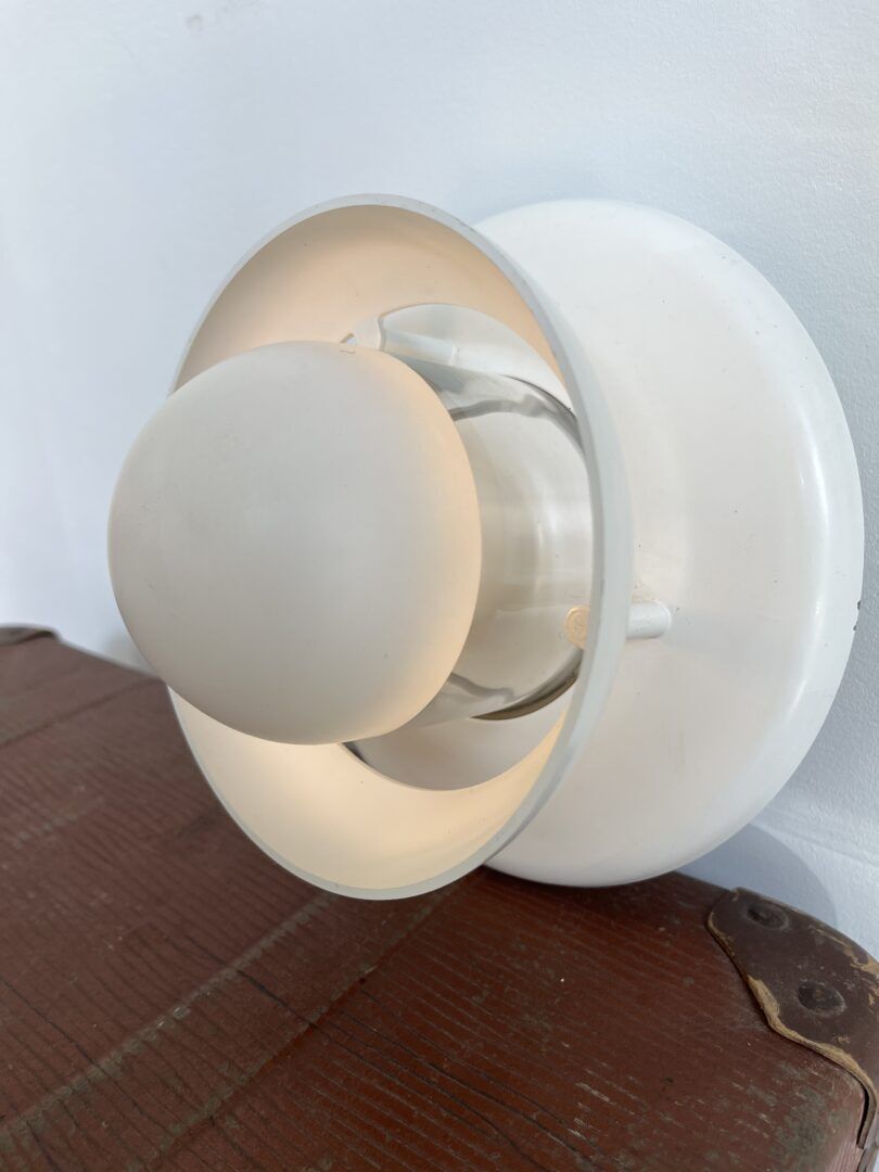 Safir Mini ceiling/wall light, Marianne Tuxen for Louis Poulsen