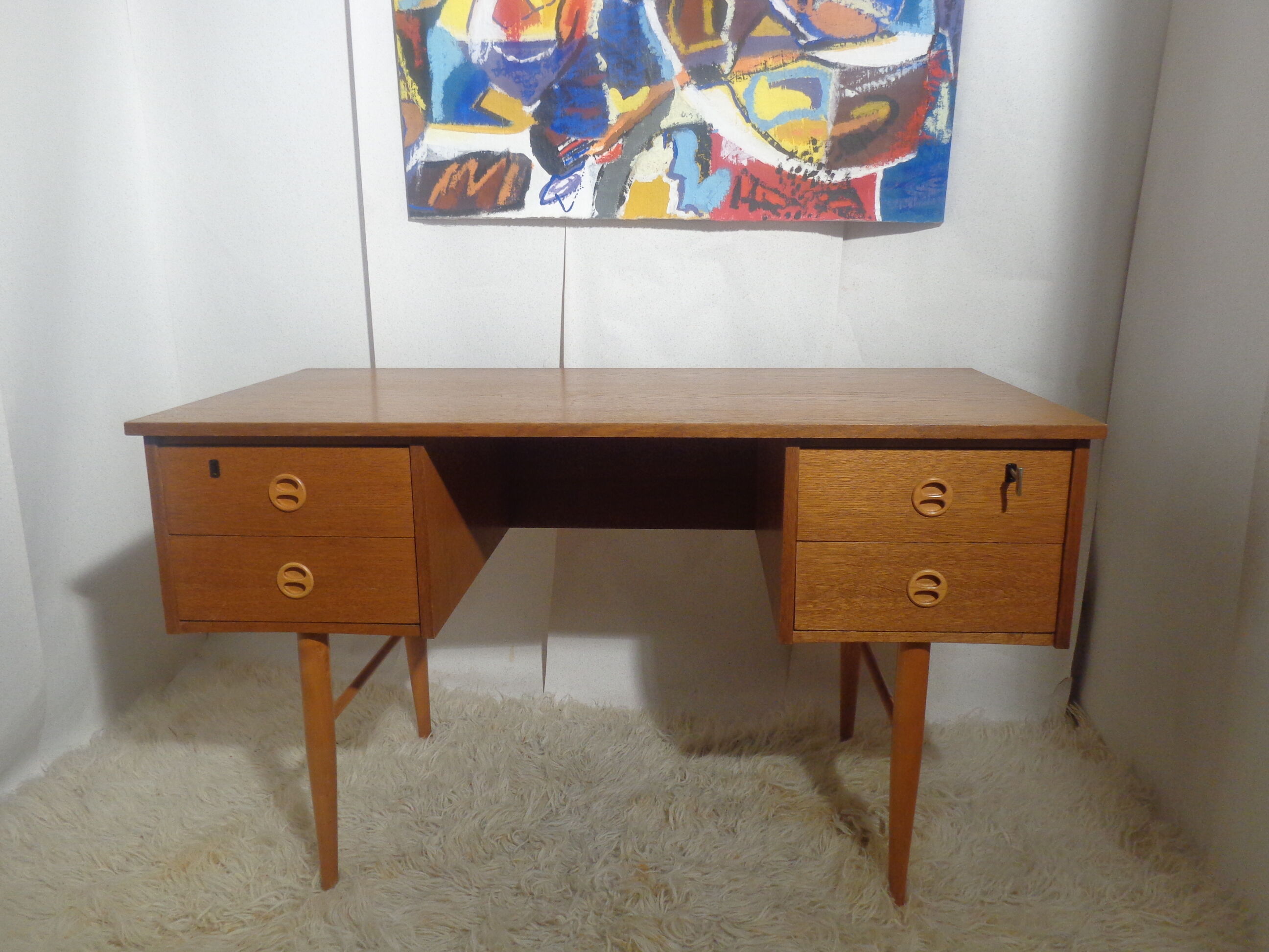 Scandinavian desk 60