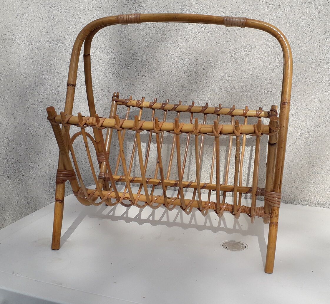 Rattan magazine holder