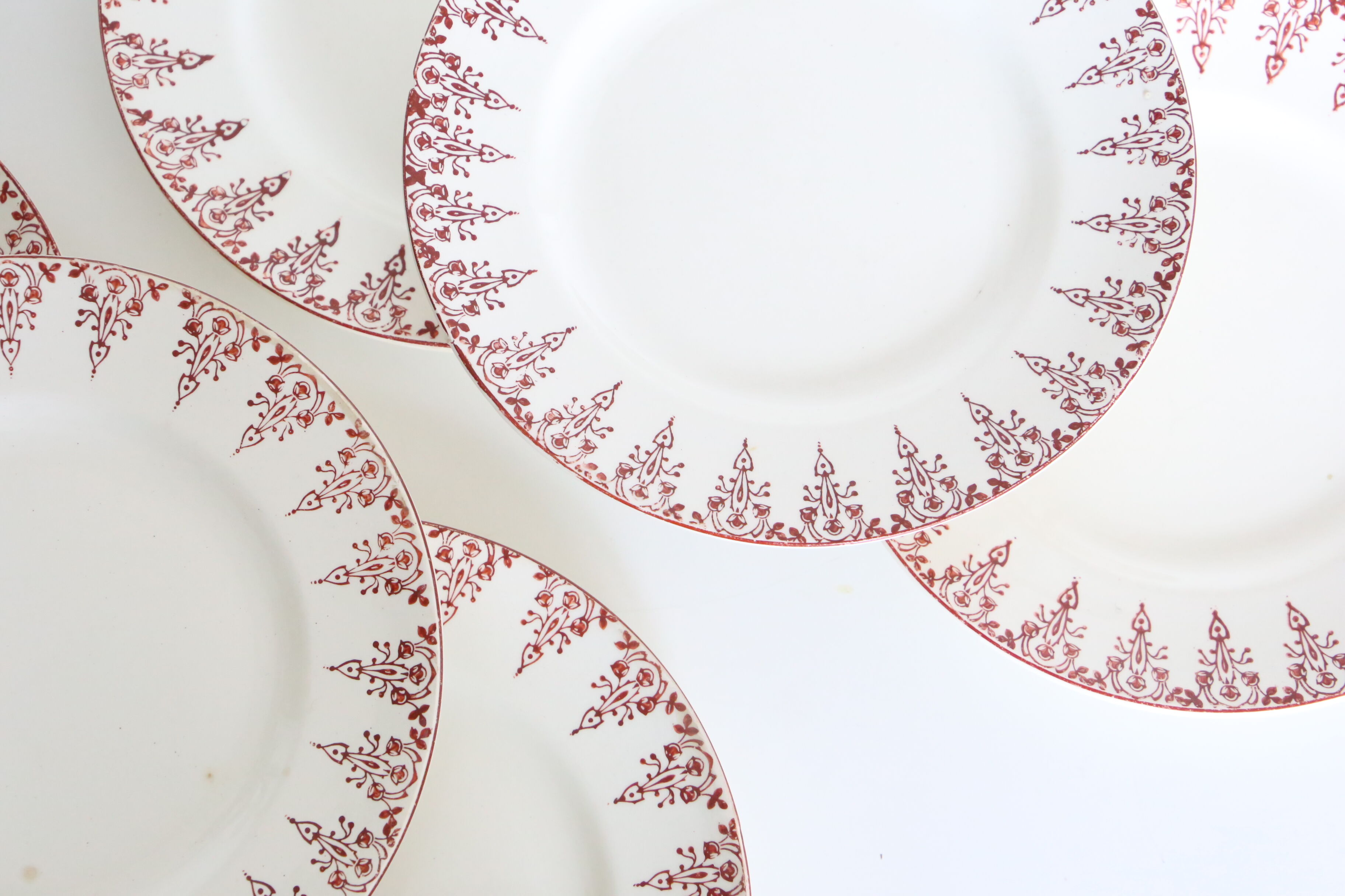 Flat plates red iron earth